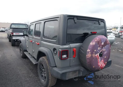 2021 Jeep Wrangler Unlimited Sport 4X4 z USA, uszkodzony, nr VIN 1C4HJXDG8MW547164